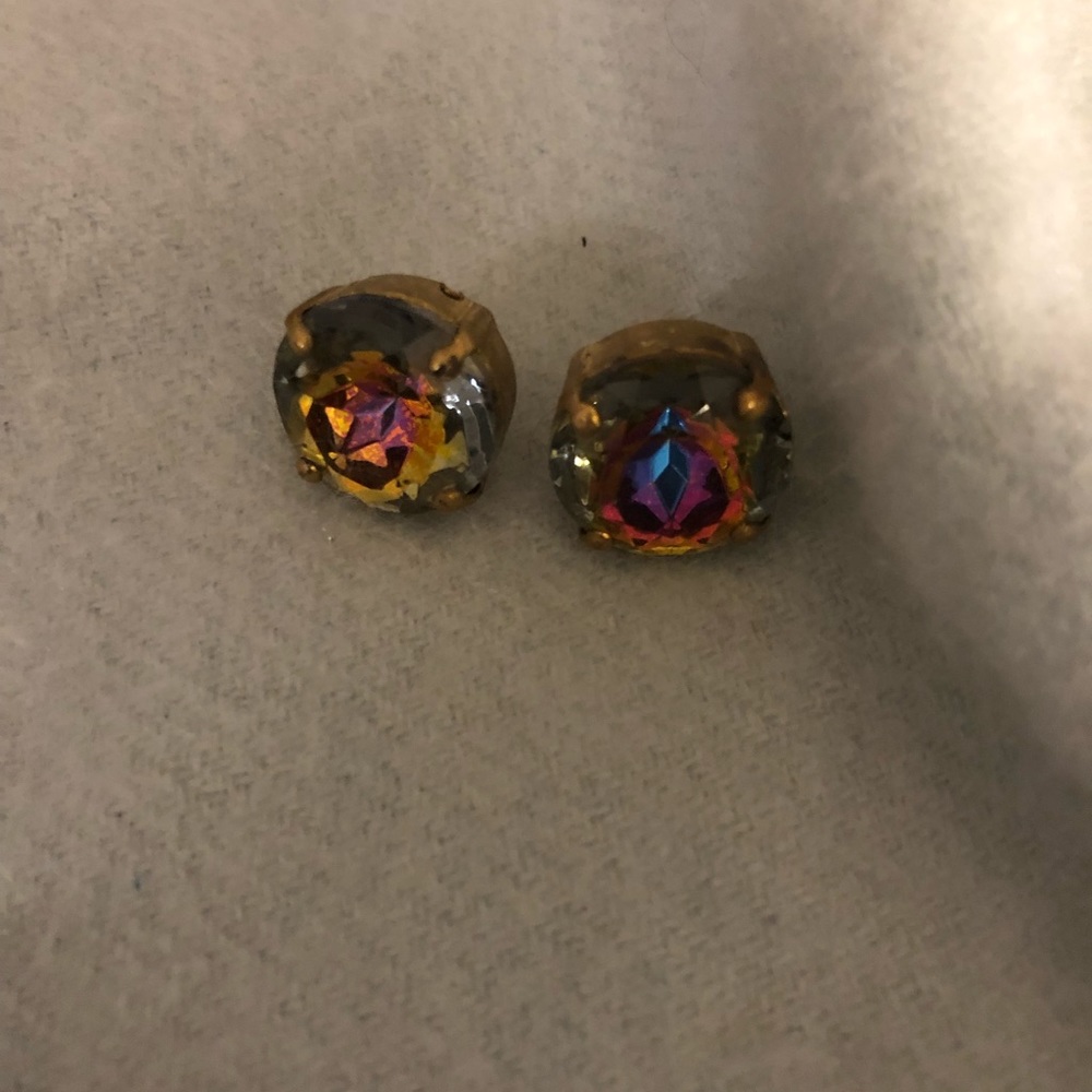 Amazing rainbow colored studs! 🌈 💜 - Picture 2 of 3